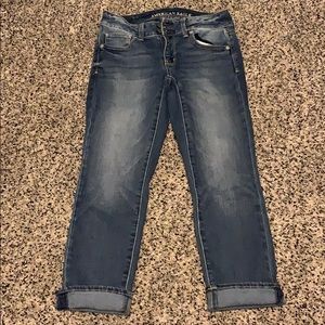 American Eagle Artist Crop size 2